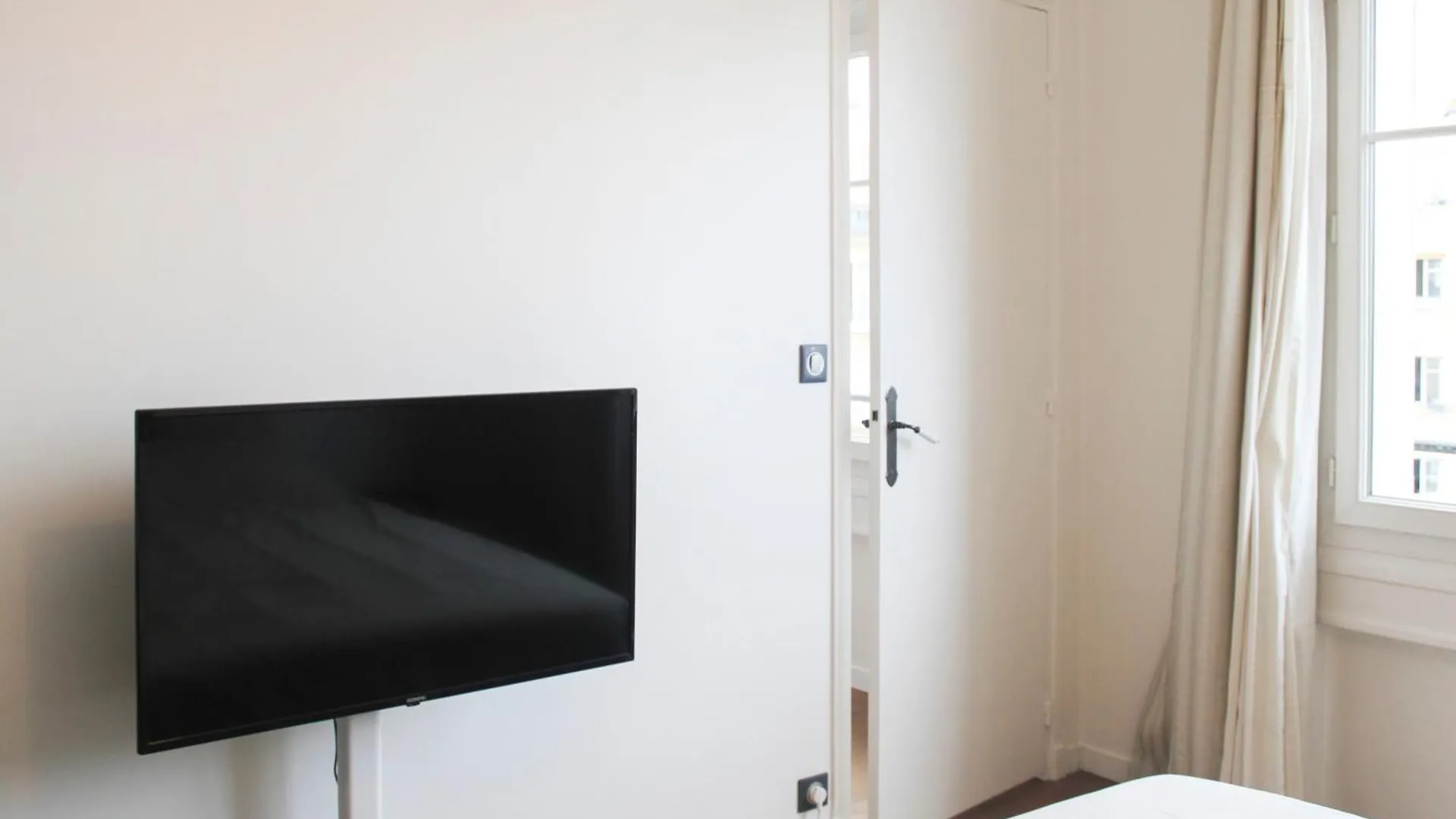 Flat With Breathtaking Views - Close Stadiums Paris 0*,