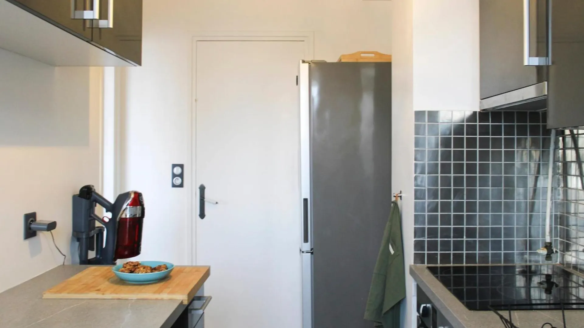 Flat With Breathtaking Views - Close Stadiums Paryż Apartament